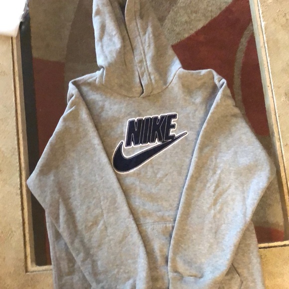 Nike | Shirts u0026 Tops | Nike Gray Sweatshirt Hoodie Boys Size 416 Front  Pockets Good Condition | Poshmark